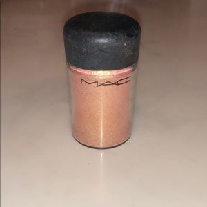 Mac cosmetics melon pigment